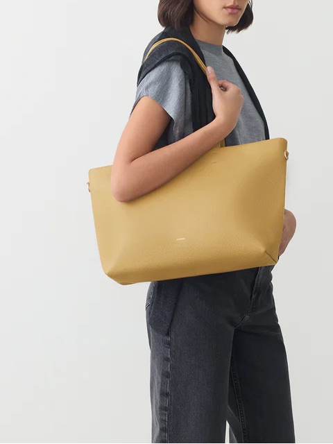 Nwt Cuyana Small Easy Zipper Tote In Butter